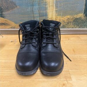 Sketcher Women’s Ravlas, 108013, Steel toe Black Leather Work Boot Size 7.5